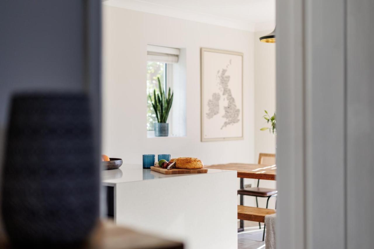 Ashtree House * Barton on Sea